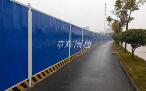 金屬圍擋如何保證行人和車輛安全? 金屬圍擋如何保證行人和車輛安全?